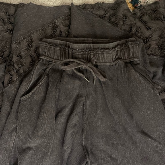 SOLD NWT Field of Dreams Wide Leg Pants - Picture 5 of 9